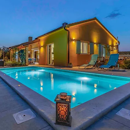 Istriensonne 0767 - Sunrise Medulin 펜션 *