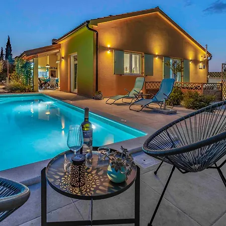 Istriensonne 0767 - Sunrise Medulin